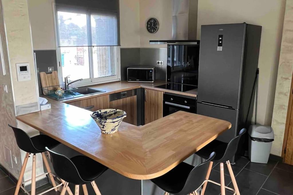 Saint-Laurent D'Aigouze : Appartement Avec Jardin Eksteriør billede
