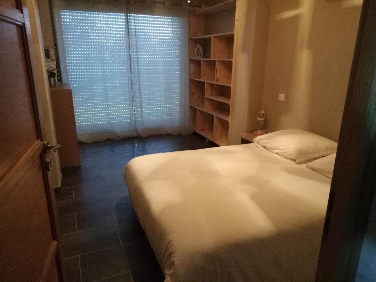 Saint-Laurent D'Aigouze : Appartement Avec Jardin Eksteriør billede